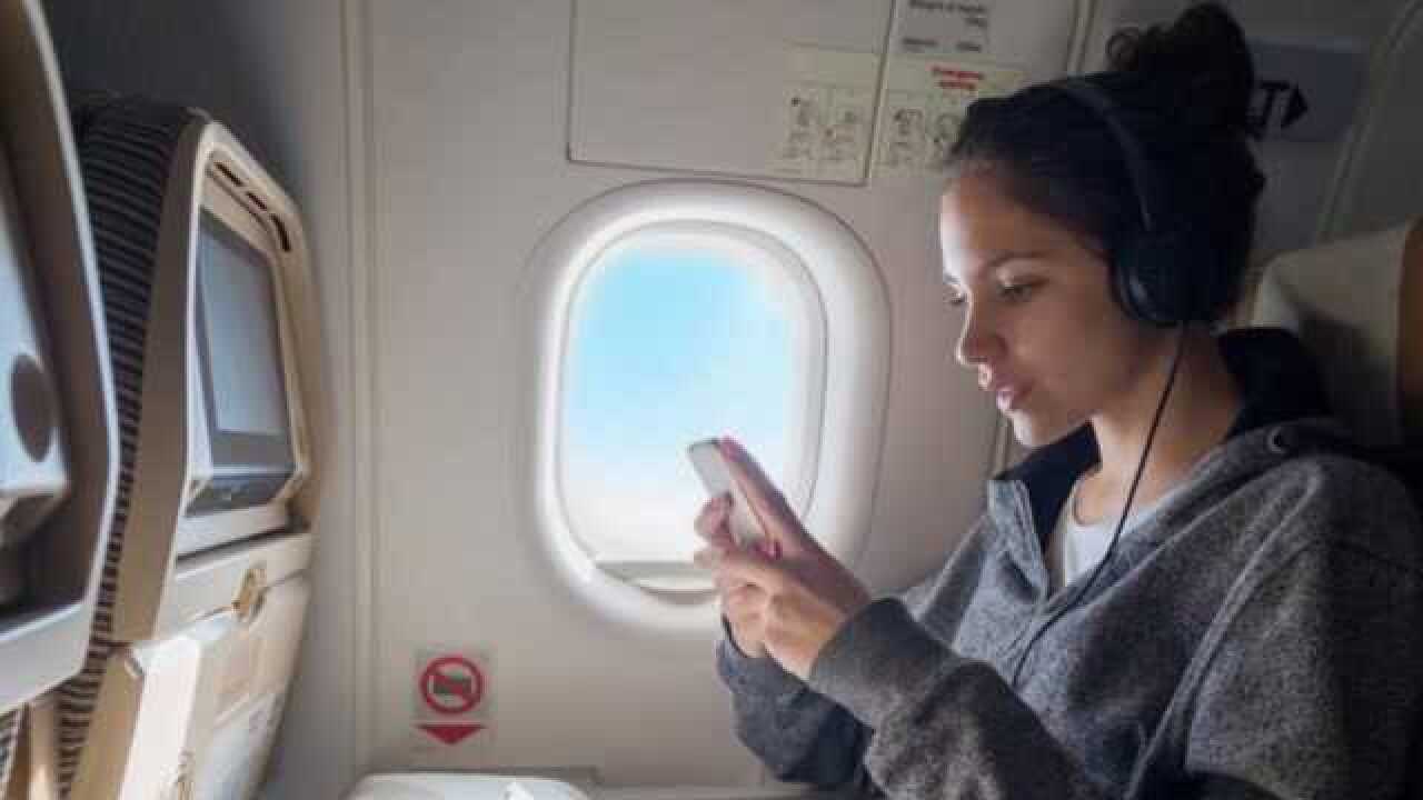 為什么坐飛機手機要關(guān)機